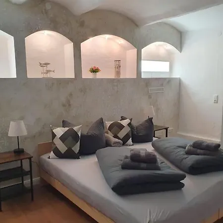 Keller-loft Chociebuż