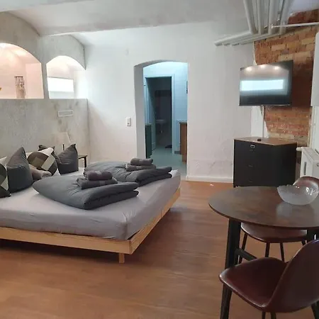 Keller-loft Apartament Chociebuż